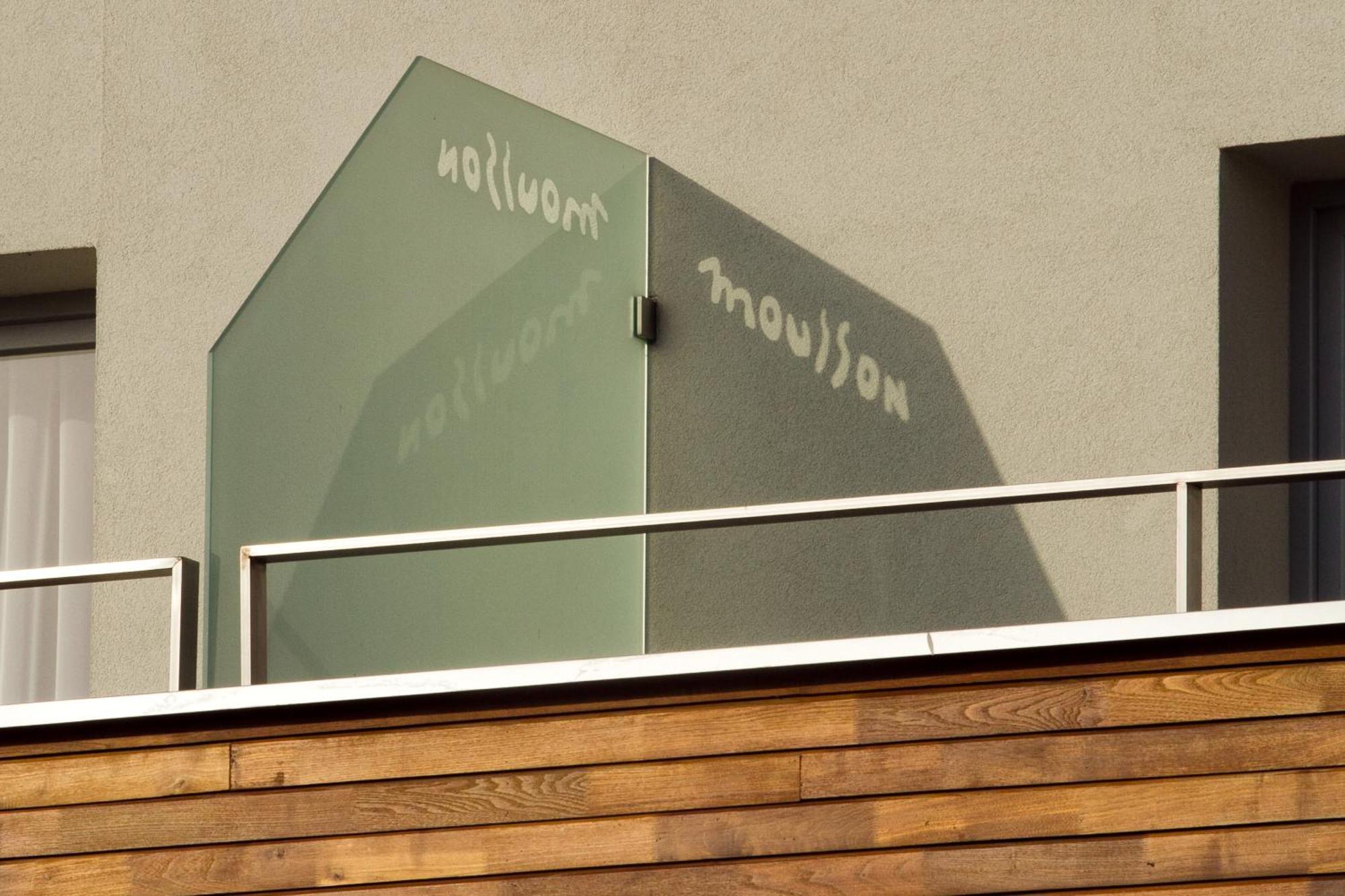 Hotel Mousson Michalovce Exterior foto